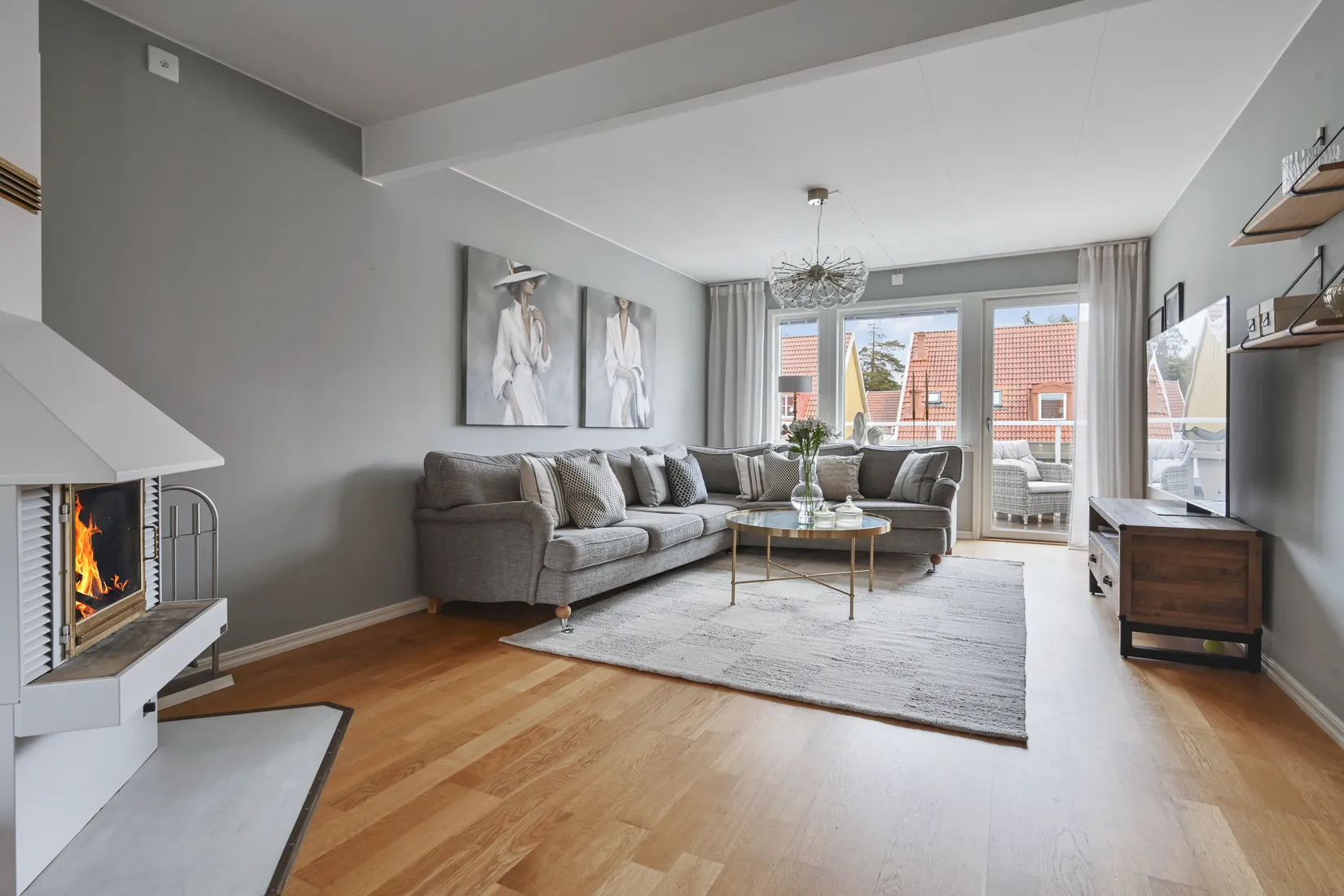 Radhus, Tidlösavägen 31, Sjukyrkoberget, Upplands Väsby