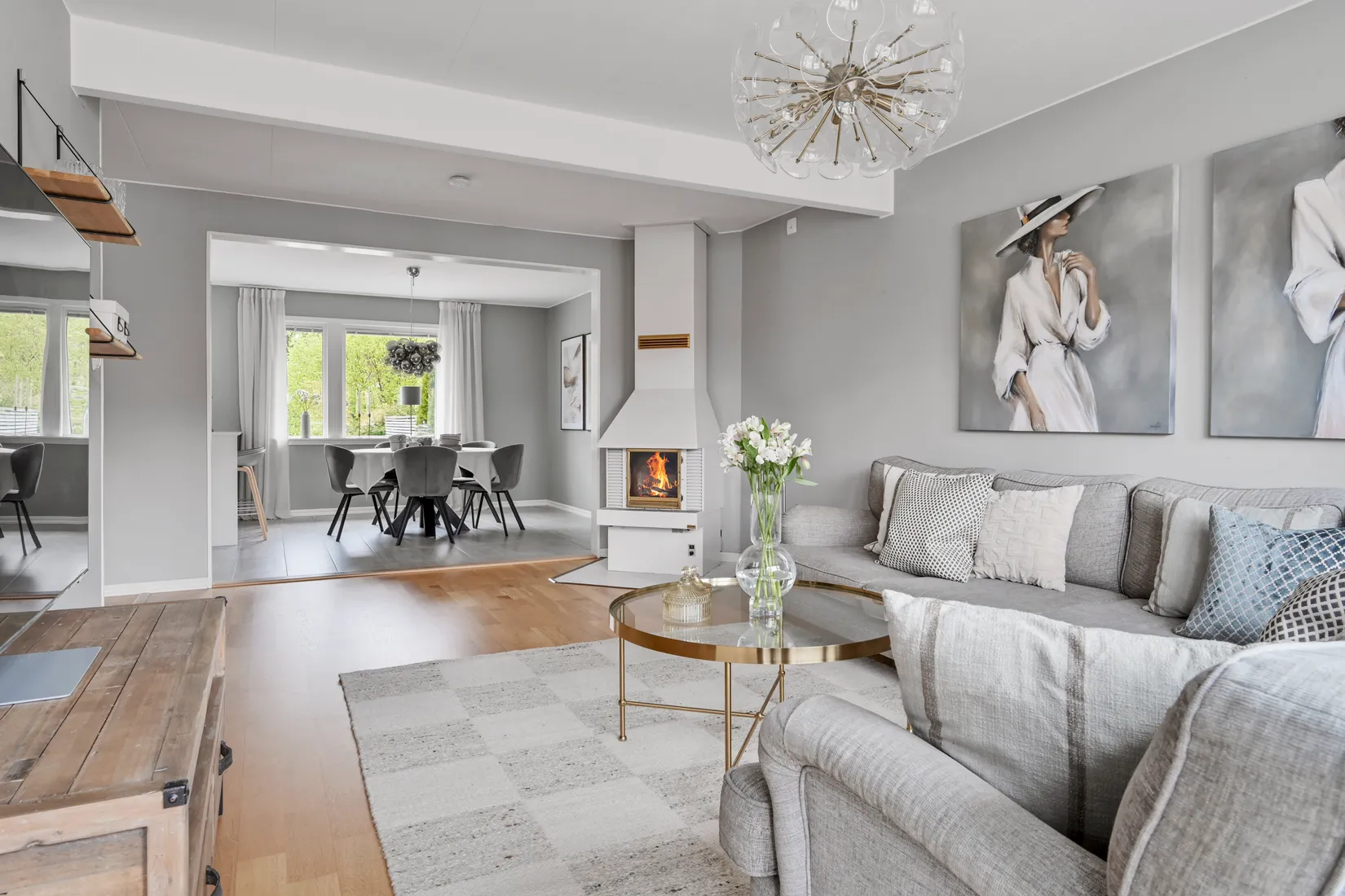Radhus, Tidlösavägen 31, Sjukyrkoberget, Upplands Väsby