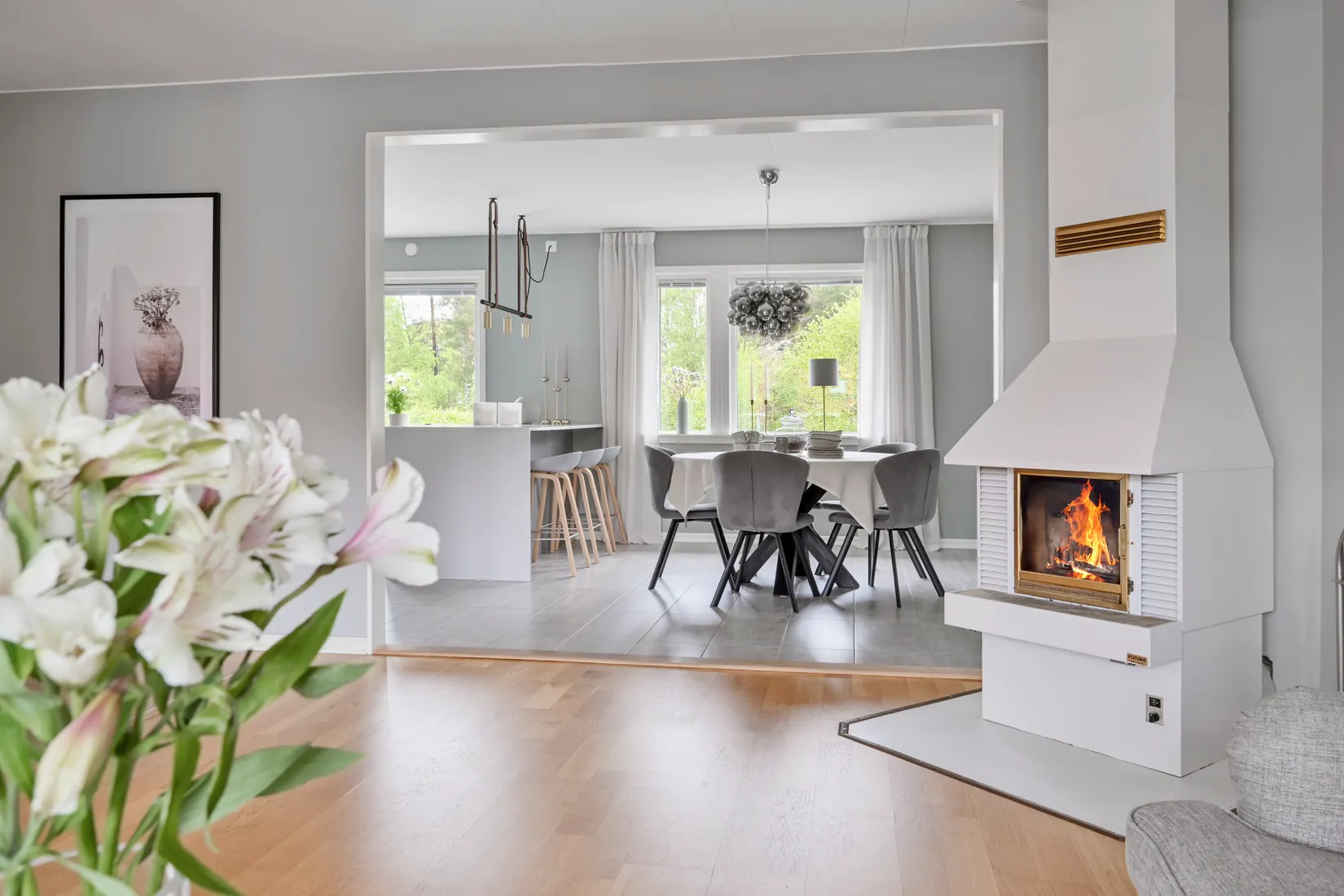 Radhus, Tidlösavägen 31, Sjukyrkoberget, Upplands Väsby