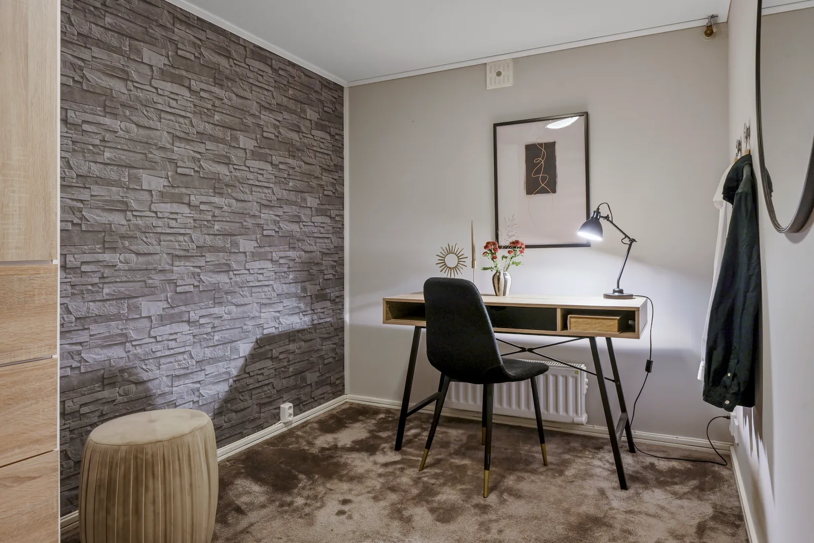 Radhus, Tidlösavägen 31, Sjukyrkoberget, Upplands Väsby