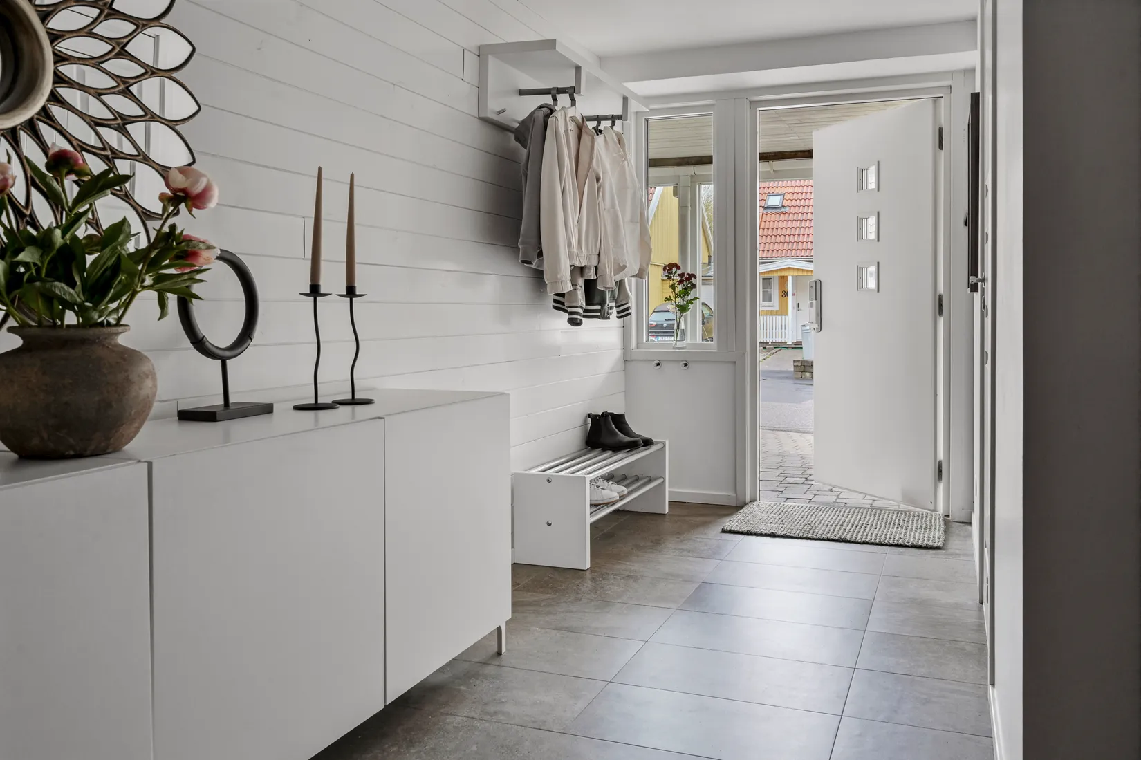Radhus, Tidlösavägen 31, Sjukyrkoberget, Upplands Väsby