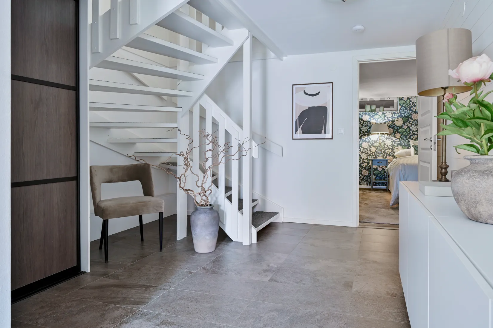Radhus, Tidlösavägen 31, Sjukyrkoberget, Upplands Väsby