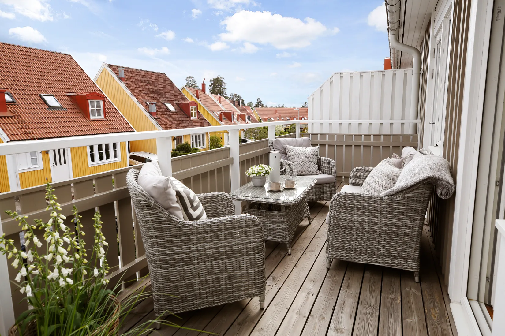 Radhus, Tidlösavägen 31, Sjukyrkoberget, Upplands Väsby