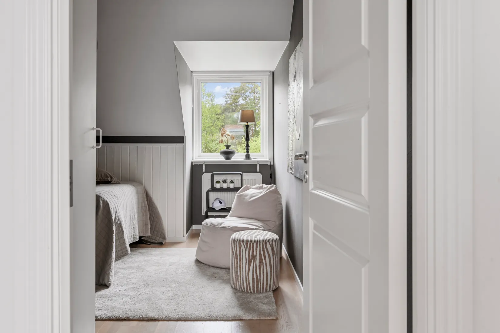 Radhus, Tidlösavägen 31, Sjukyrkoberget, Upplands Väsby