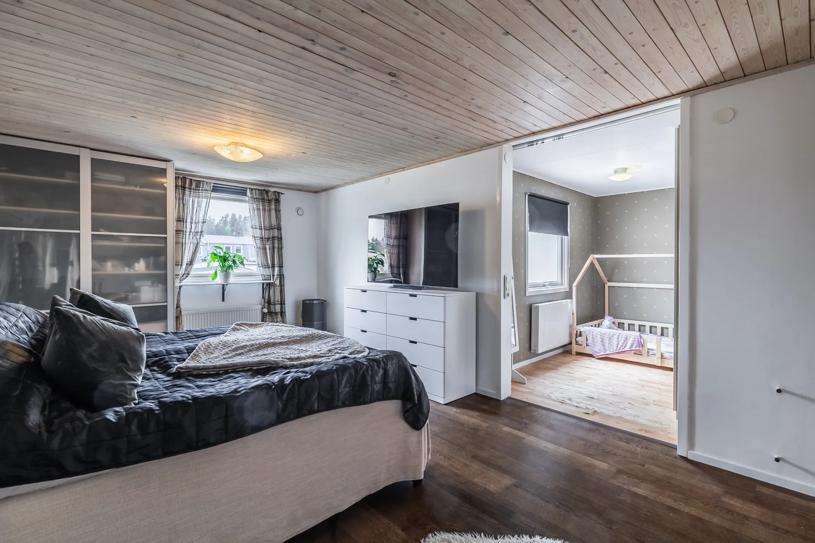 Radhus, Spelnäsgatan 3, Lorensberg, Karlstad