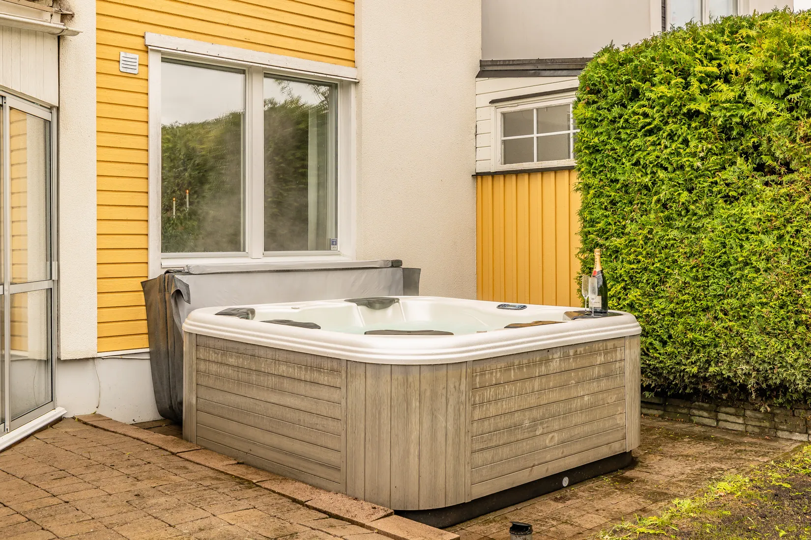 Radhus, Spelnäsgatan 3, Lorensberg, Karlstad