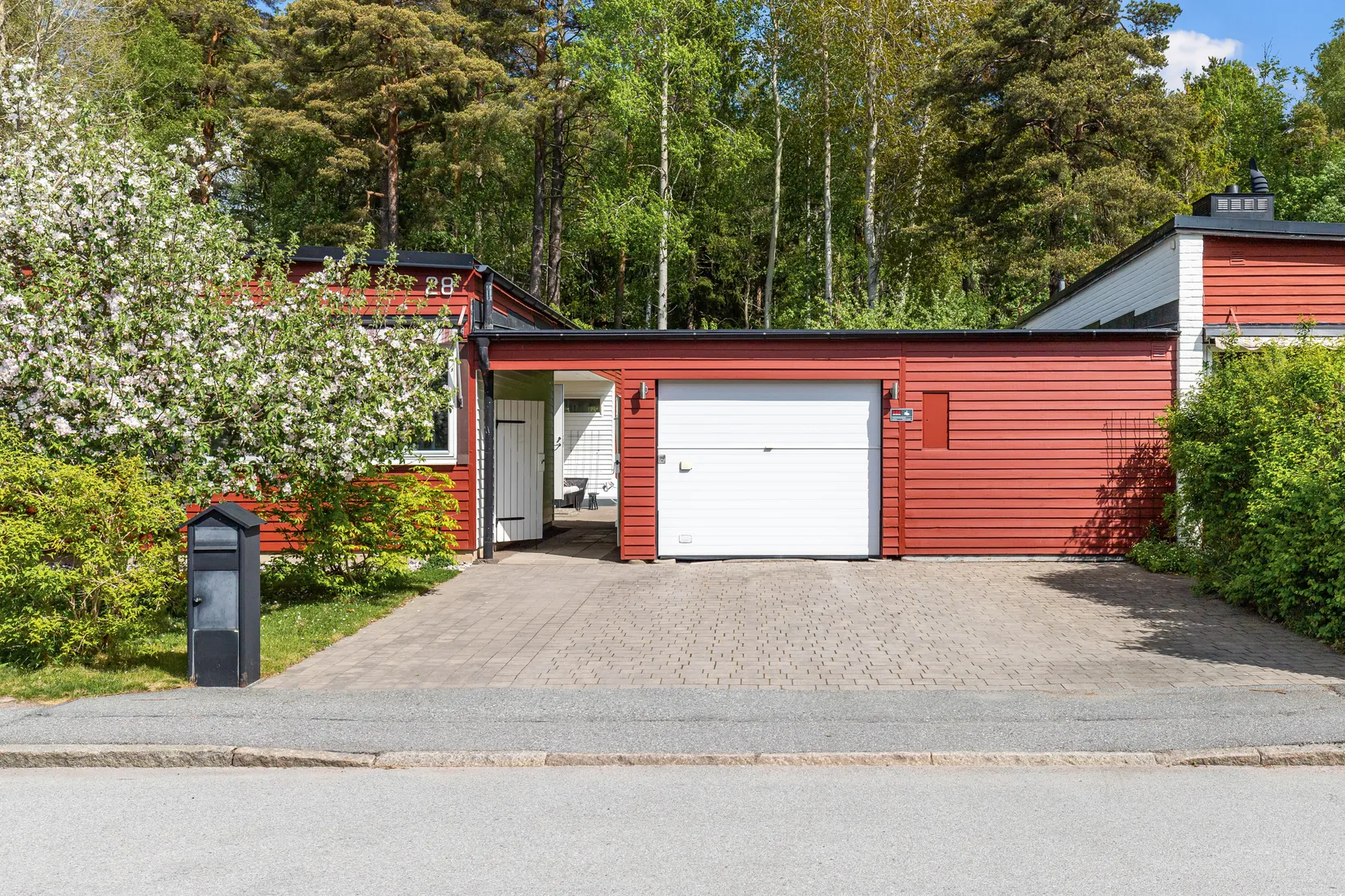 Radhus, Storskogsvägen 28, Norby, Uppsala