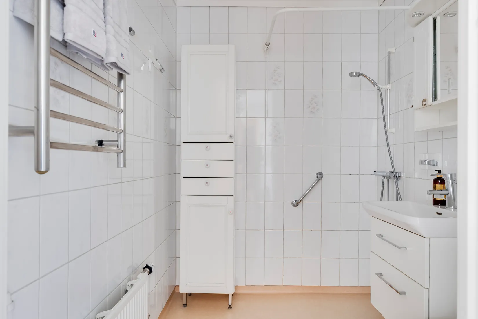 Bostadsrätt, Hagmarksvägen 6, Marstrandshagen, Nora