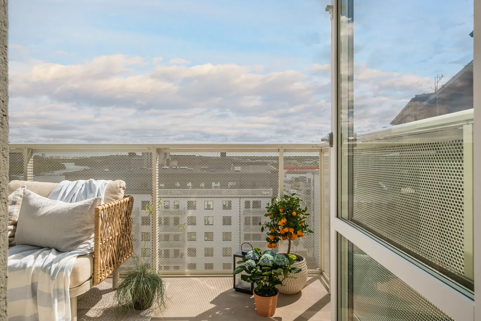 Bostadsrätt, Masugnsvägen 68, vån 8/8, Bromma - Mariehäll, Stockholm