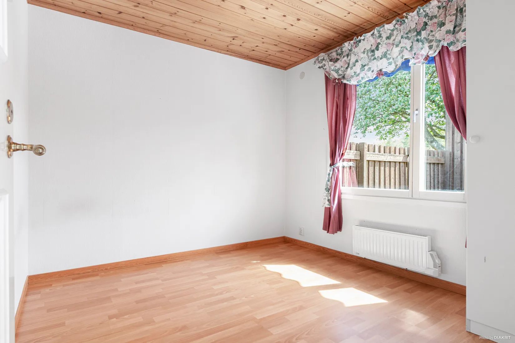 Villa, Radhus, Fårtickegången 16, Krusboda, Tyresö