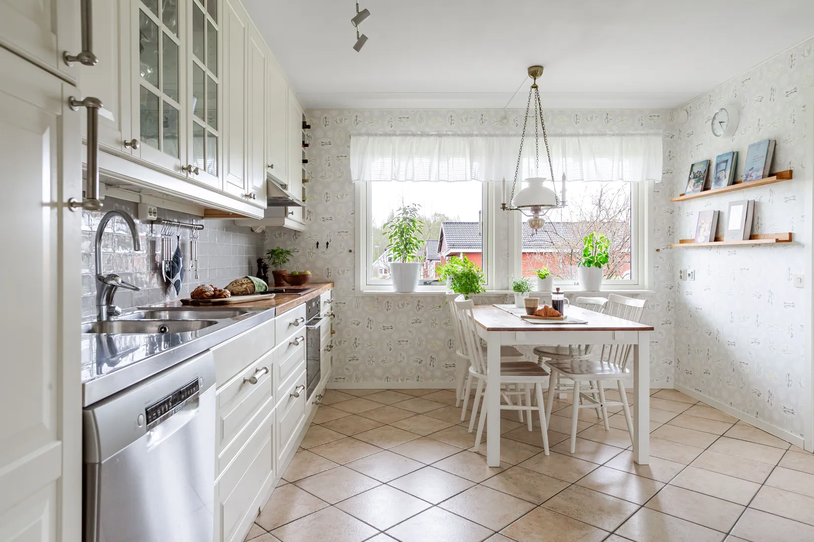 Villa, Dressyrvägen 13, Österro, Sundsvall