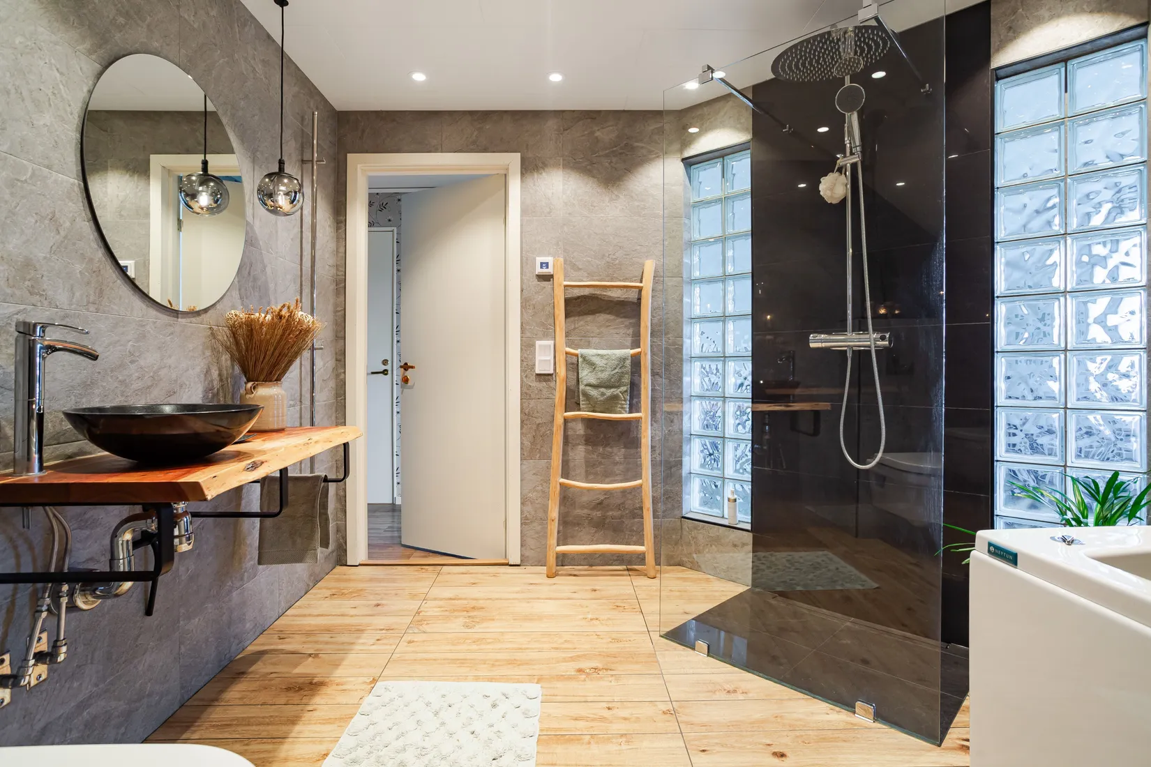 Villa, Dressyrvägen 13, Österro, Sundsvall