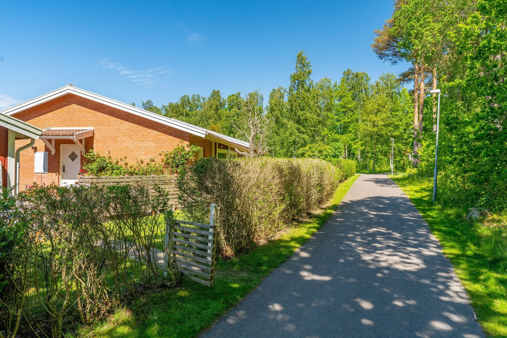 Radhus, Fröjdegårdsvägen 25, Stenhammar, Lidköping