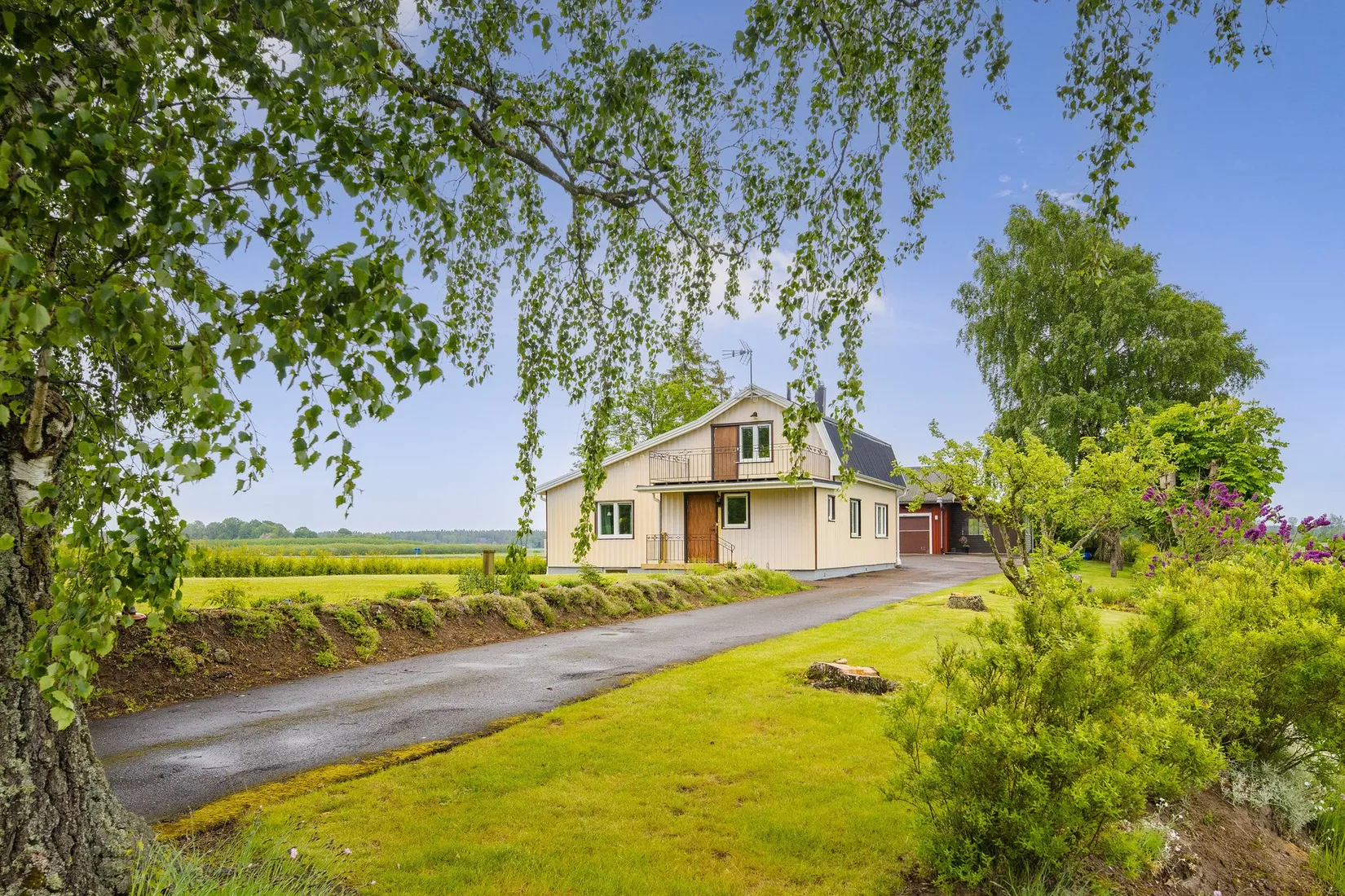 Villa, Täng Smedjebacken 1, Täng, Grästorp