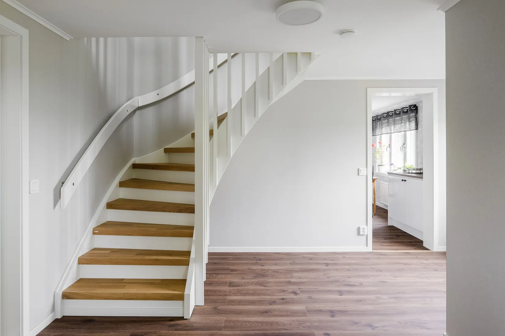 Villa, Täng Smedjebacken 1, Täng, Grästorp