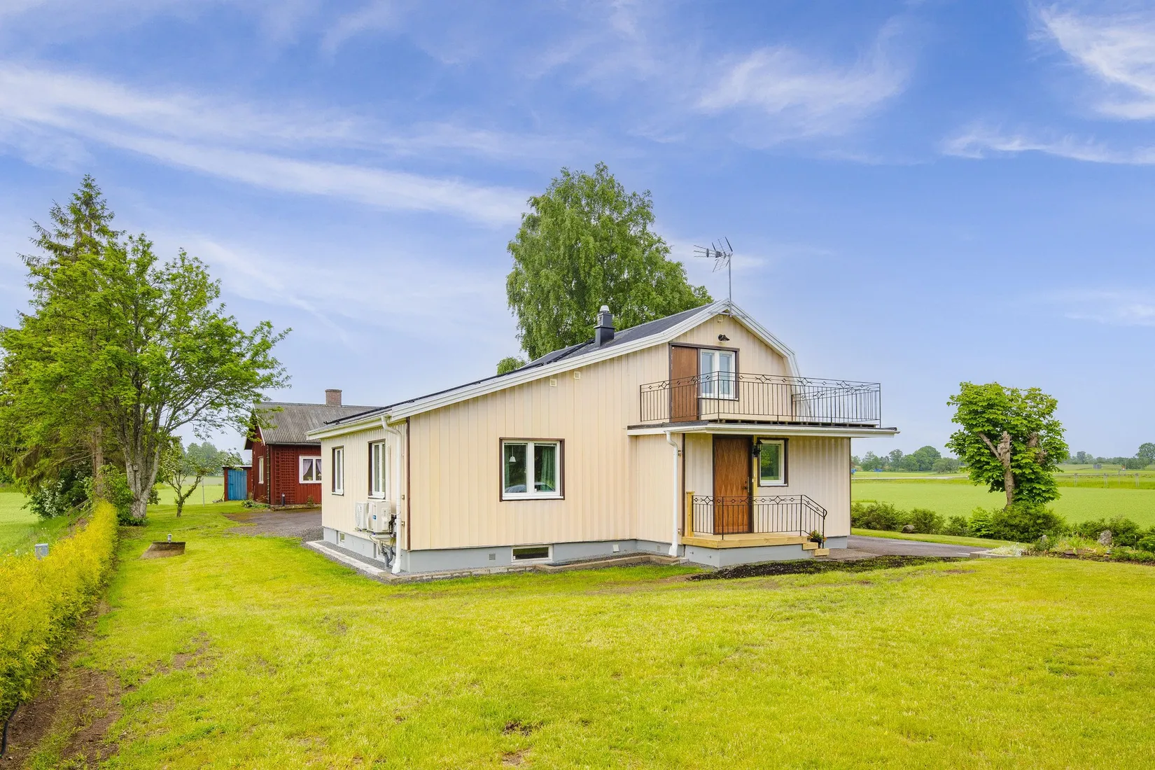 Villa, Täng Smedjebacken 1, Täng, Grästorp