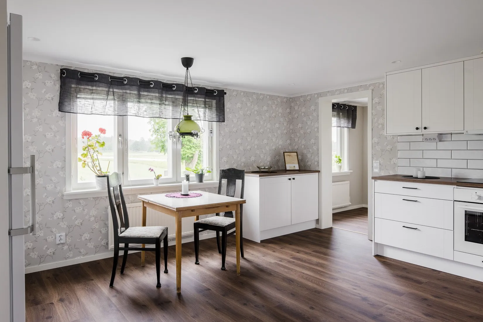 Villa, Täng Smedjebacken 1, Täng, Grästorp
