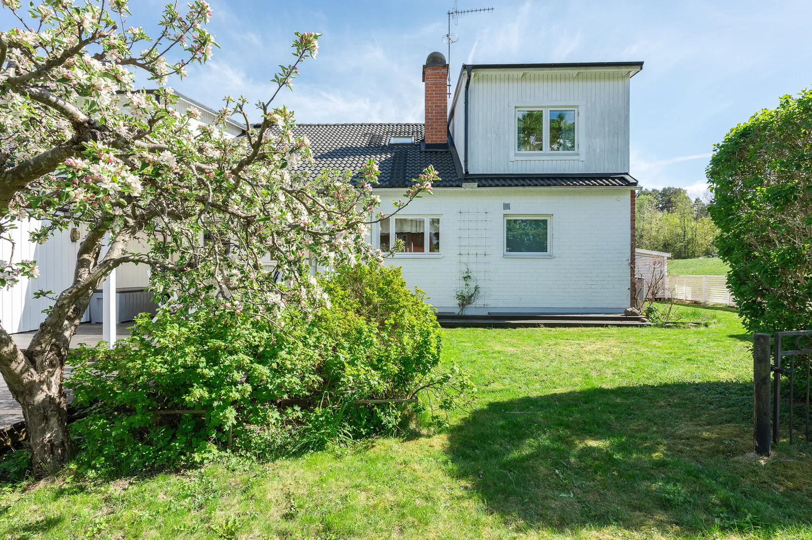 Villa, Radhus, Riddarvägen 98, Österskär, Österåker