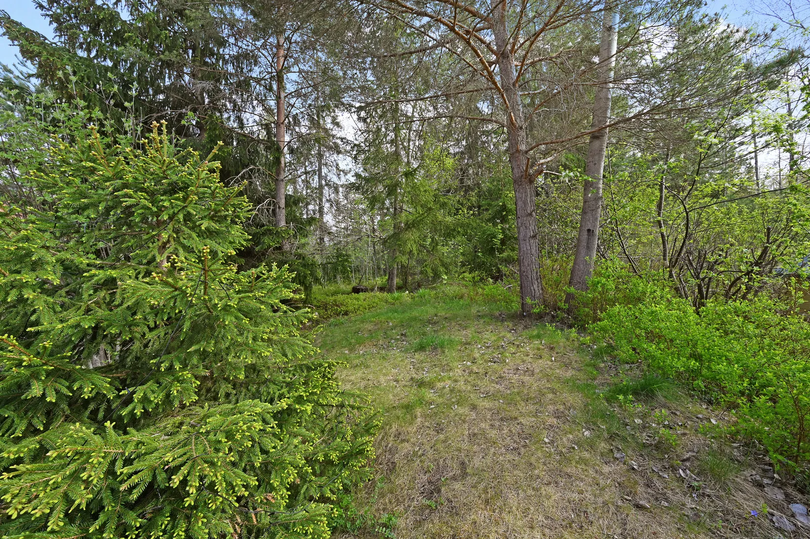 Radhus, Rapsodivägen 238, Drevviksstrand / Östra Skogås, Huddinge