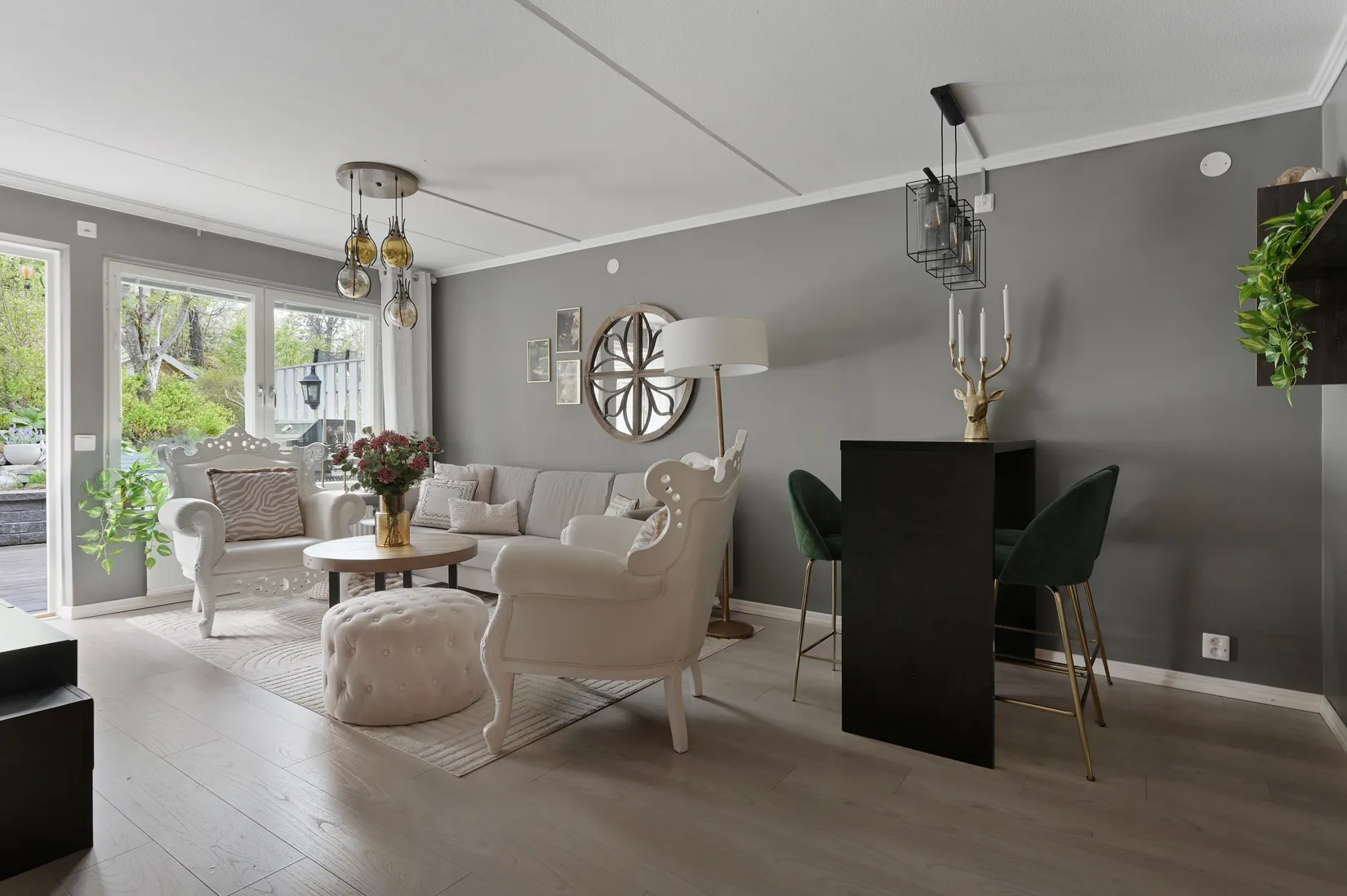 Radhus, Rapsodivägen 238, Drevviksstrand / Östra Skogås, Huddinge
