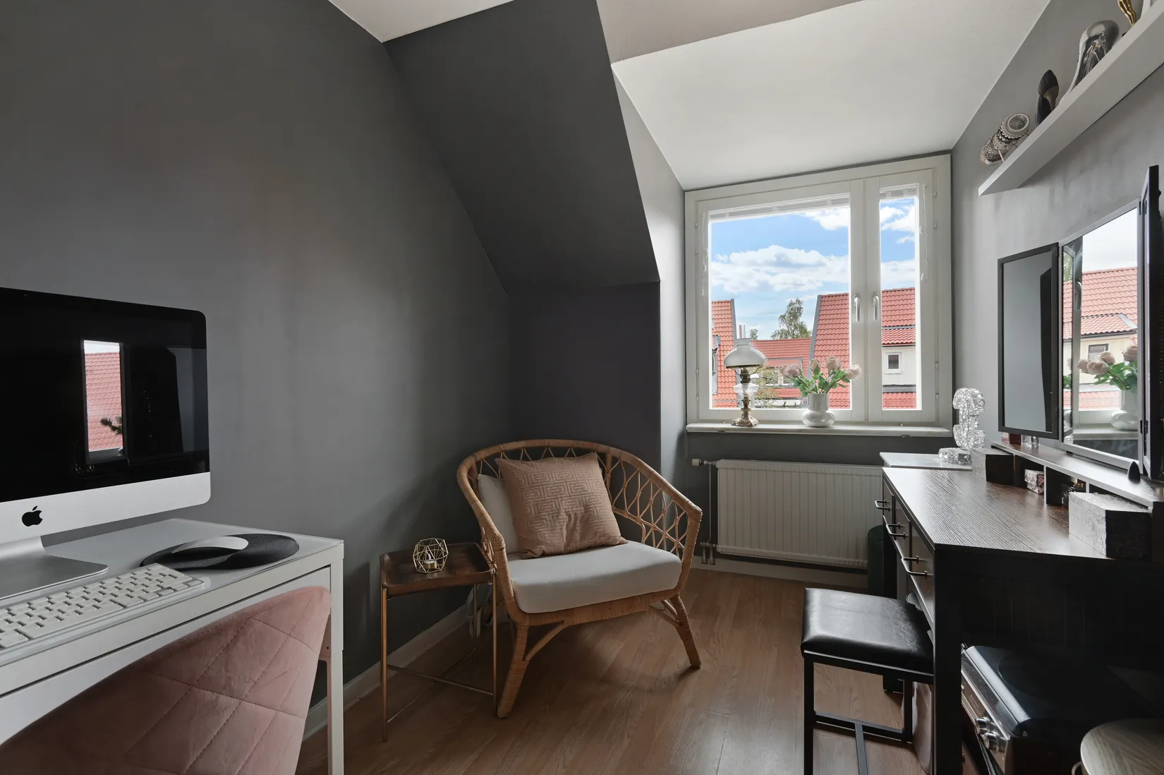 Radhus, Rapsodivägen 238, Drevviksstrand / Östra Skogås, Huddinge