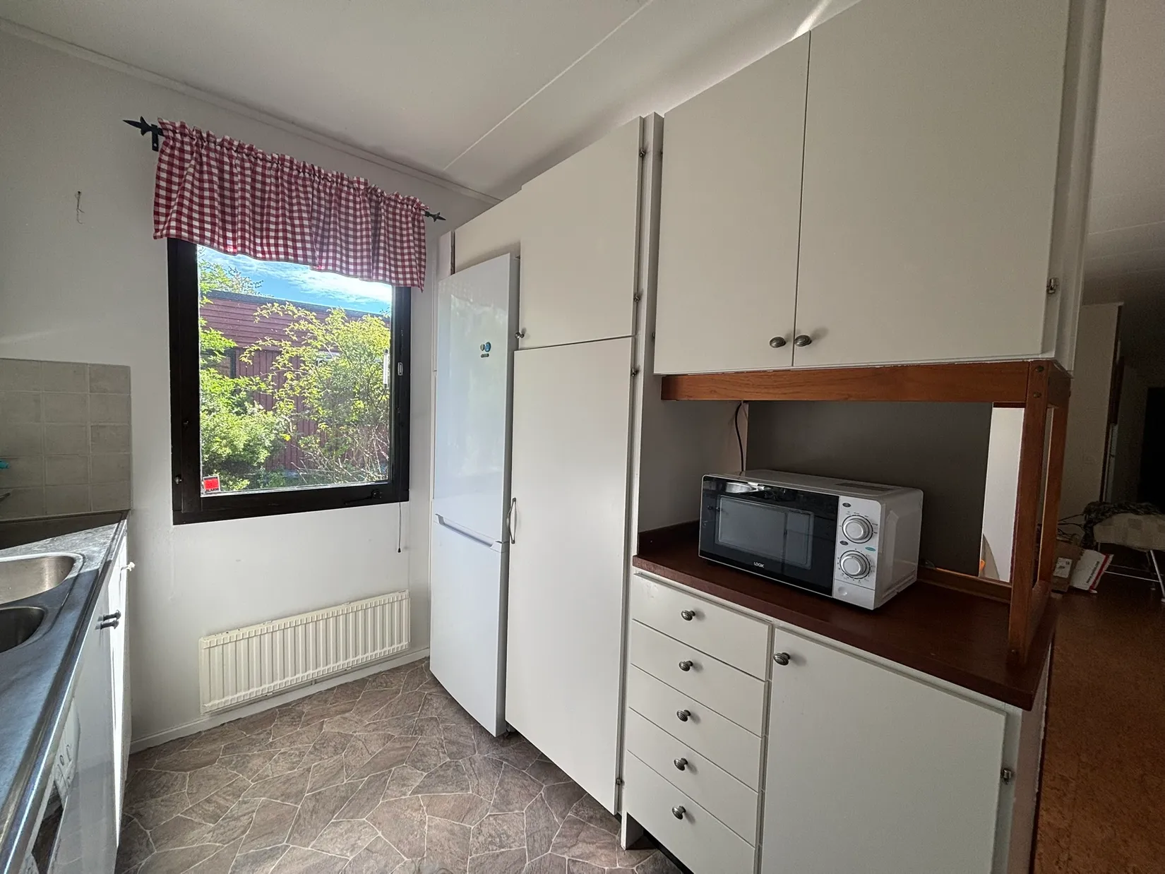 Radhus, Porsvägen 80, Törnskogen/ Vaxmora, Sollentuna