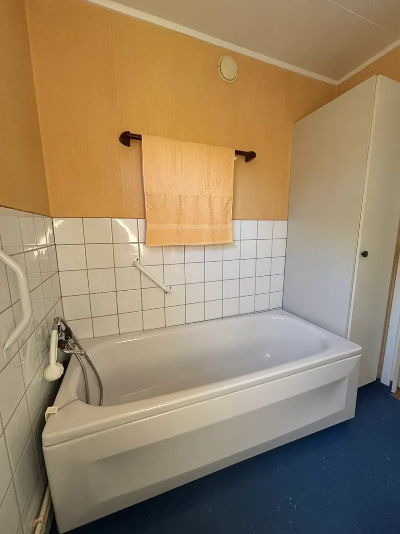 Radhus, Porsvägen 80, Törnskogen/ Vaxmora, Sollentuna