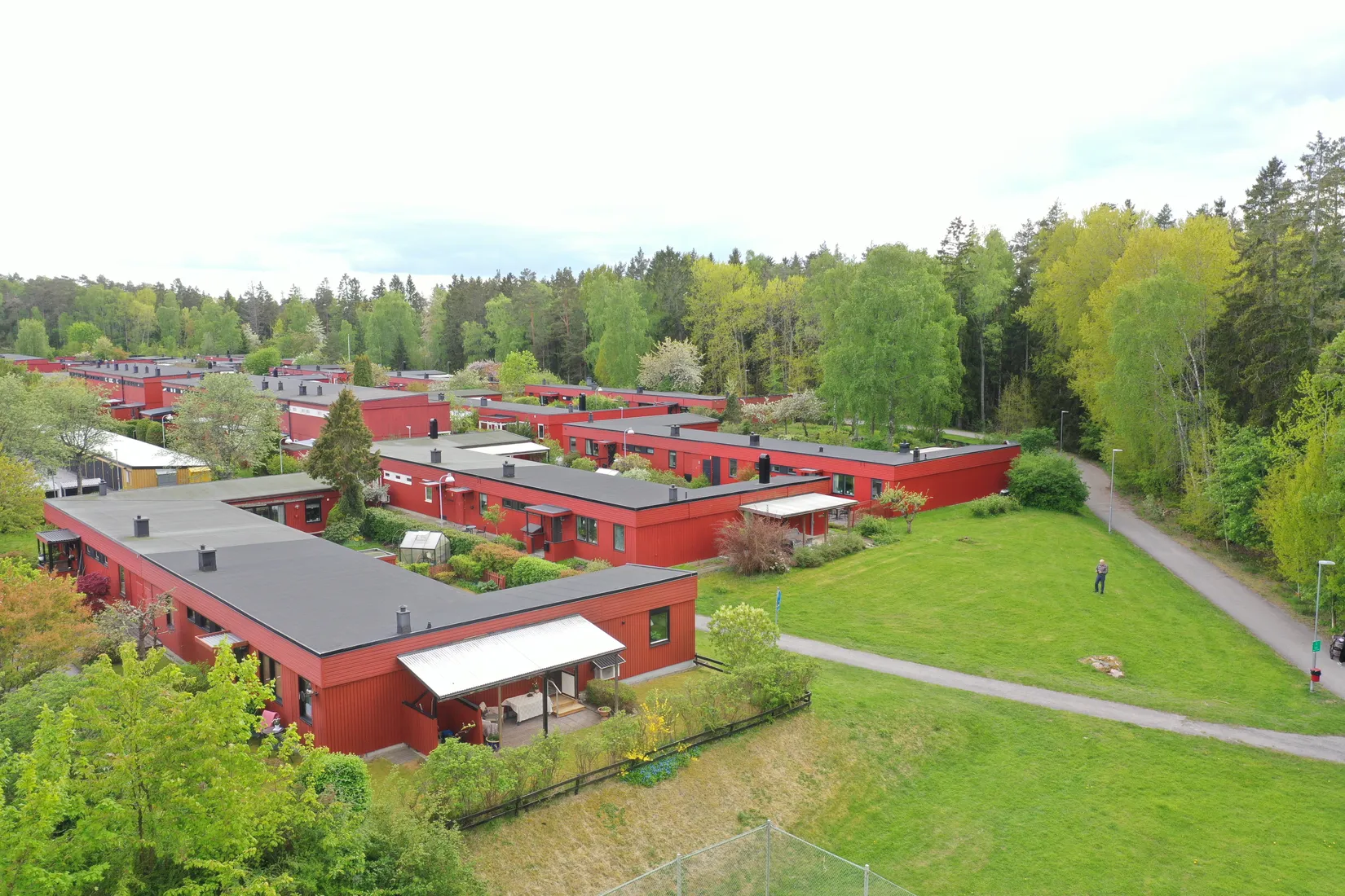 Radhus, Porsvägen 80, Törnskogen/ Vaxmora, Sollentuna