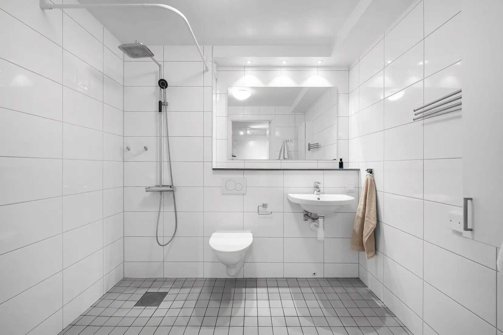 Bostadsrätt, Östersundsgatan 7, Vån 8 (0802/1807), Råcksta / Vällingby Parkstad, Stockholm