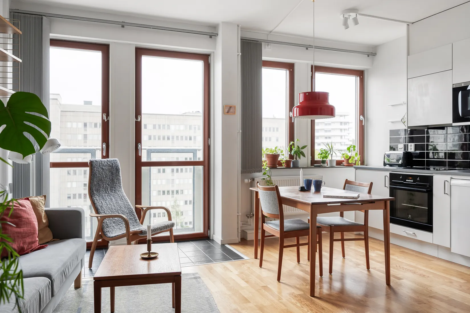 Bostadsrätt, Östersundsgatan 7, Vån 8 (0802/1807), Råcksta / Vällingby Parkstad, Stockholm