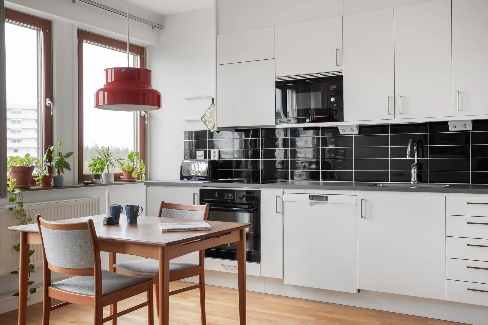 Bostadsrätt, Östersundsgatan 7, Vån 8 (0802/1807), Råcksta / Vällingby Parkstad, Stockholm