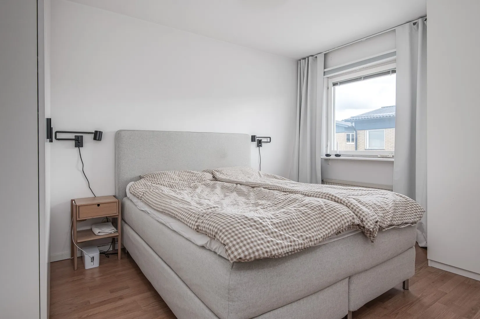 Radhus, Torsten Fogelqvists gata 30, Klockaretorpet, Norrköping
