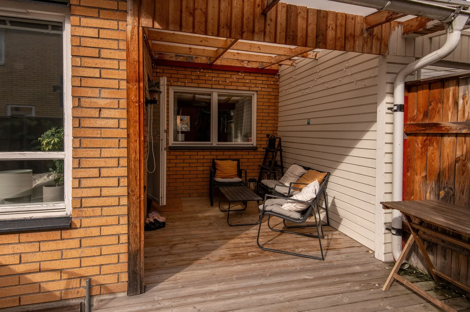 Radhus, Torsten Fogelqvists gata 30, Klockaretorpet, Norrköping