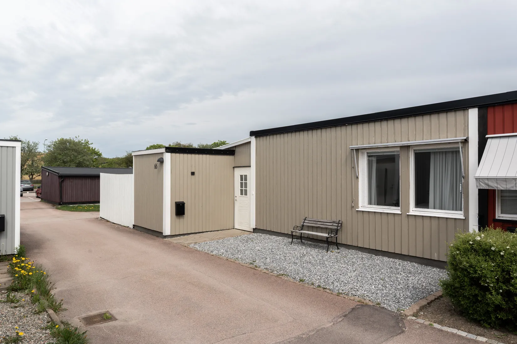 Villa, Radhus, Bandverksgatan 66, Bäckby, Västerås