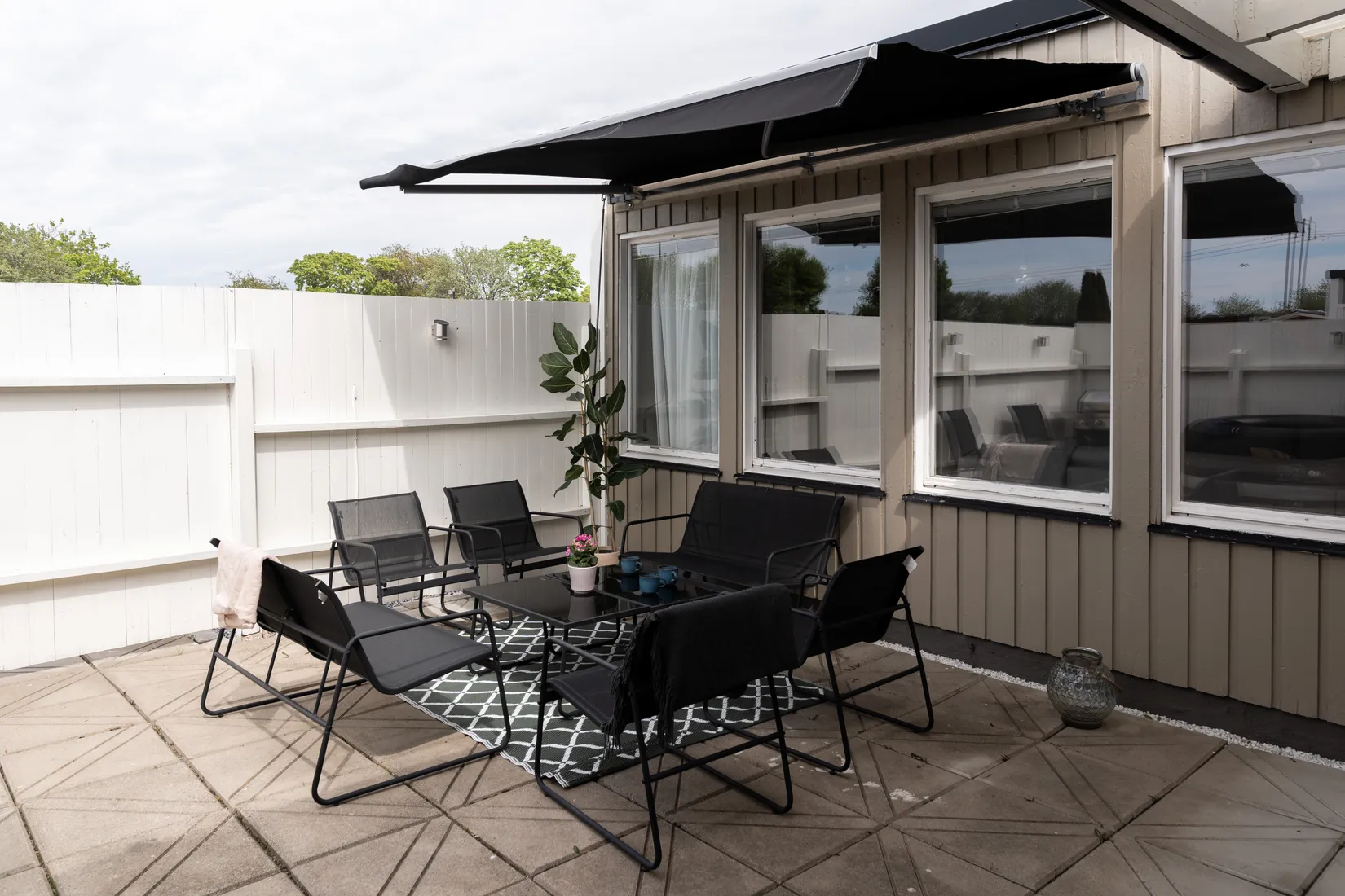 Villa, Radhus, Bandverksgatan 66, Bäckby, Västerås