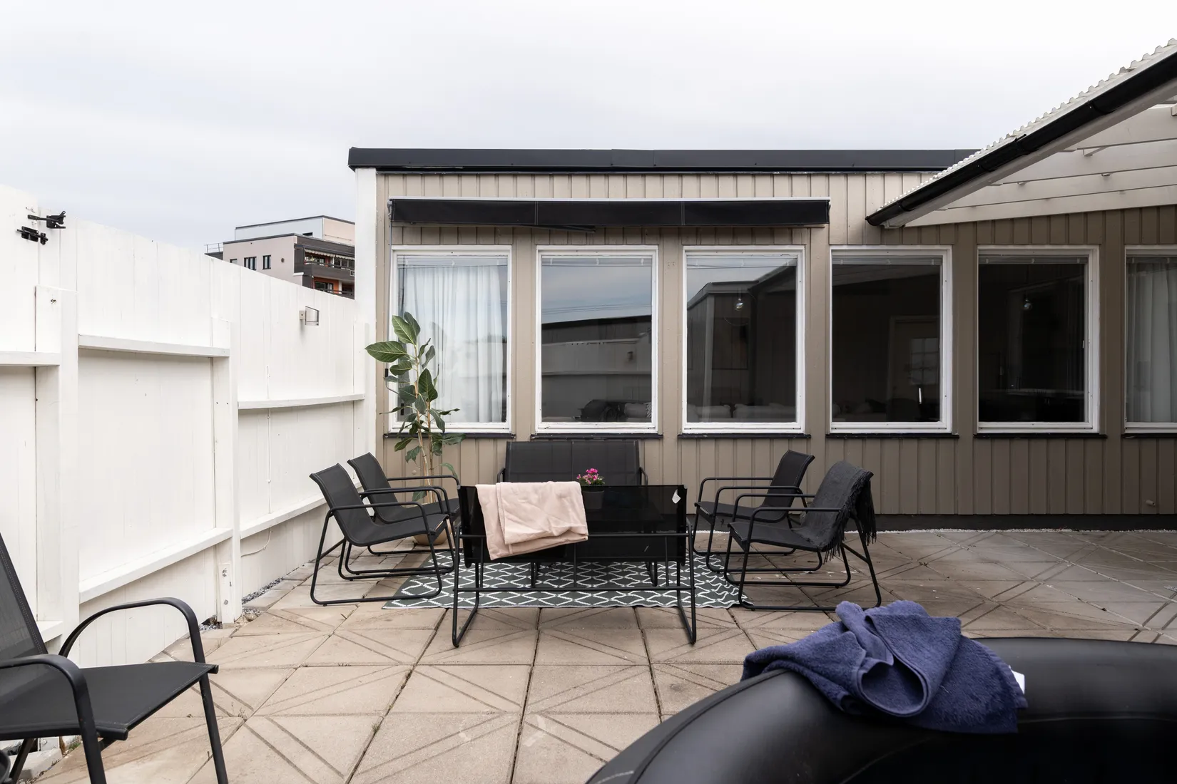 Villa, Radhus, Bandverksgatan 66, Bäckby, Västerås