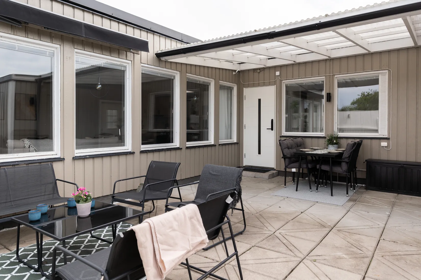 Villa, Radhus, Bandverksgatan 66, Bäckby, Västerås