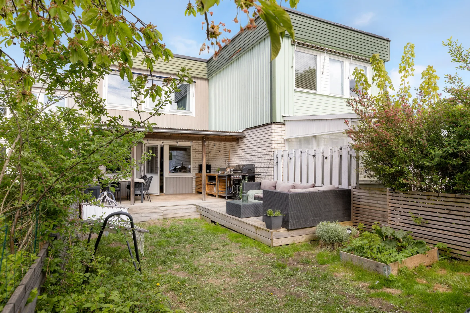 Villa, Radhus, Rapsvägen 16, Väsby, Ekerö