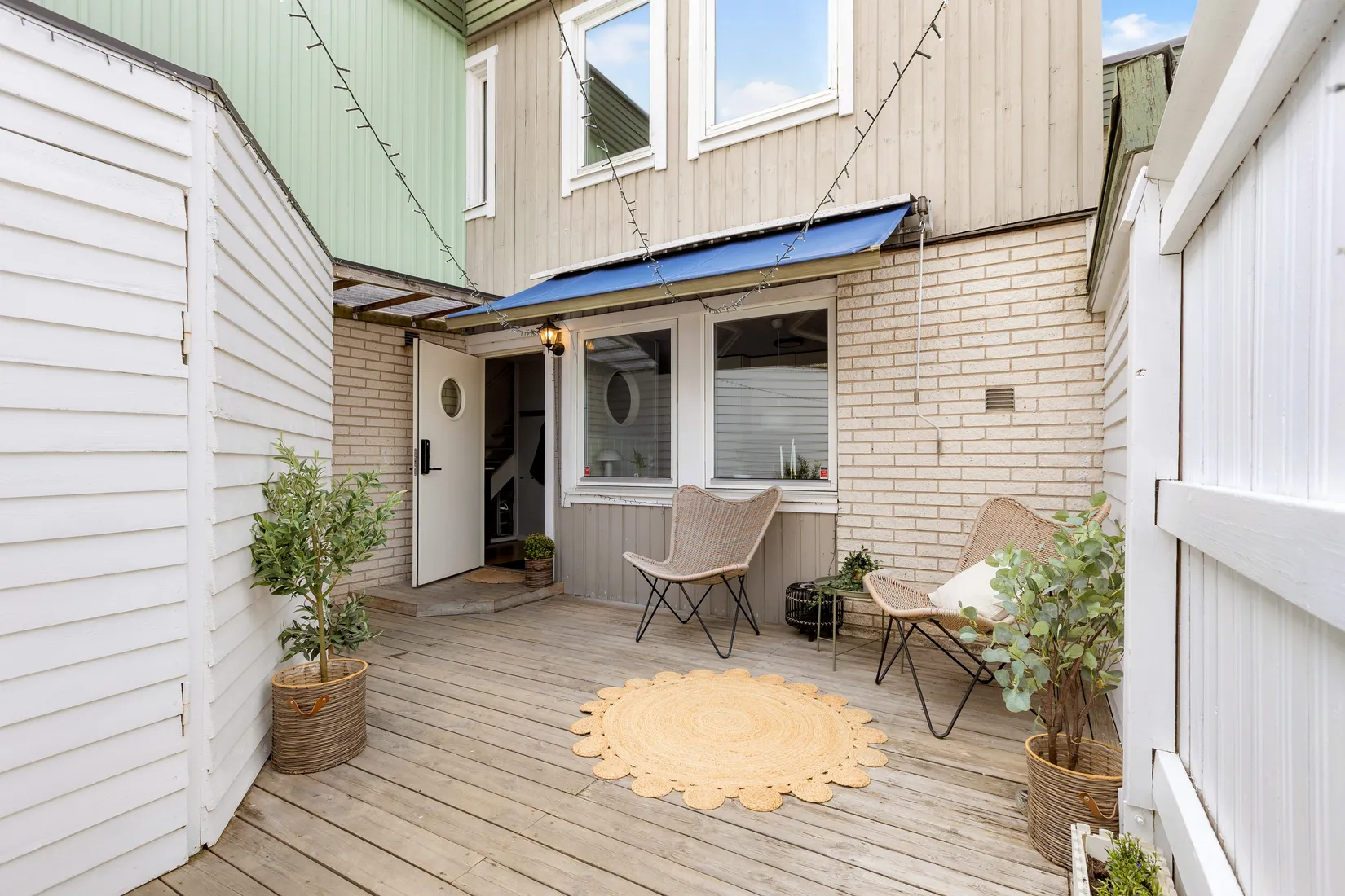 Villa, Radhus, Rapsvägen 16, Väsby, Ekerö