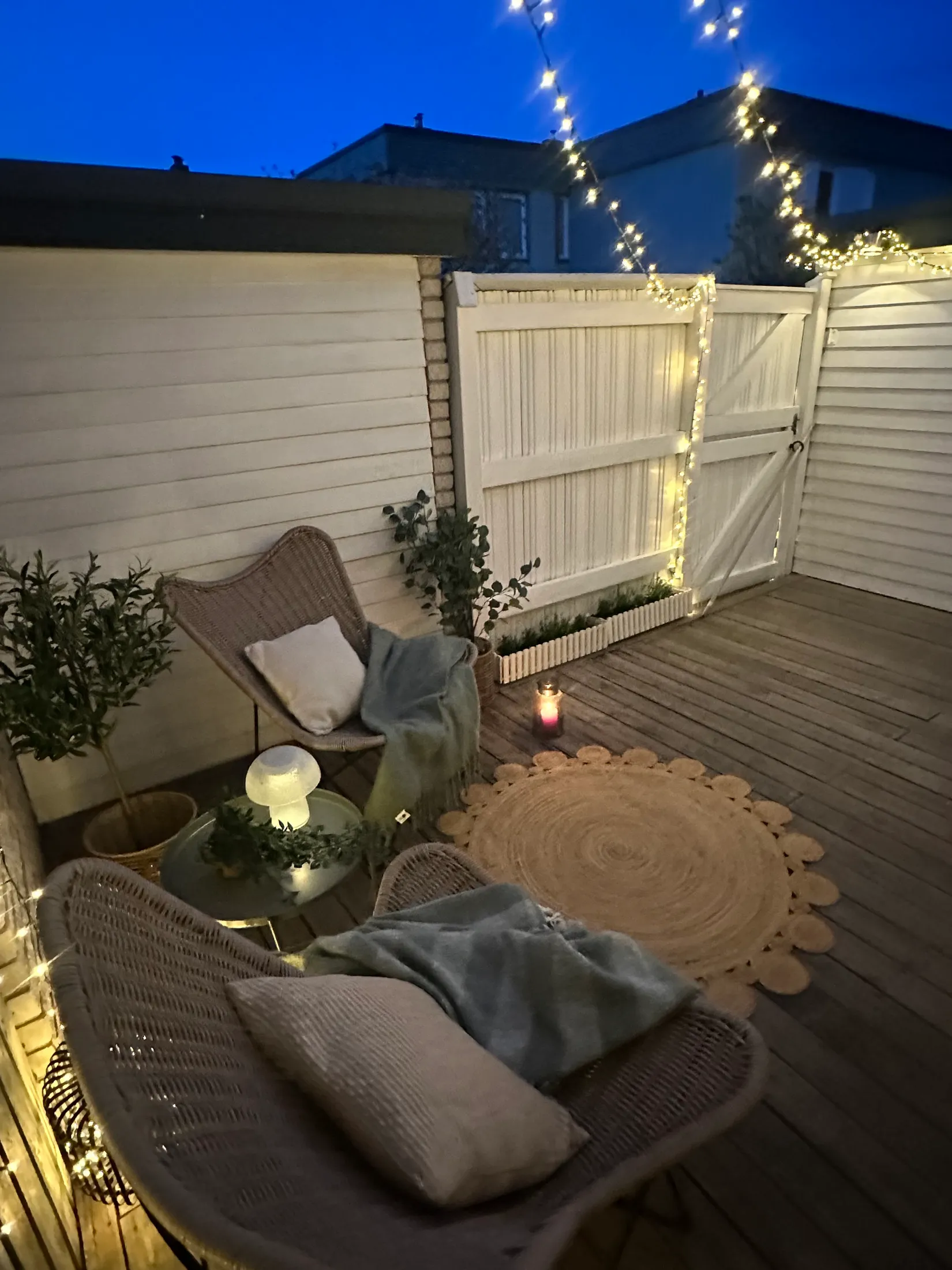 Villa, Radhus, Rapsvägen 16, Väsby, Ekerö