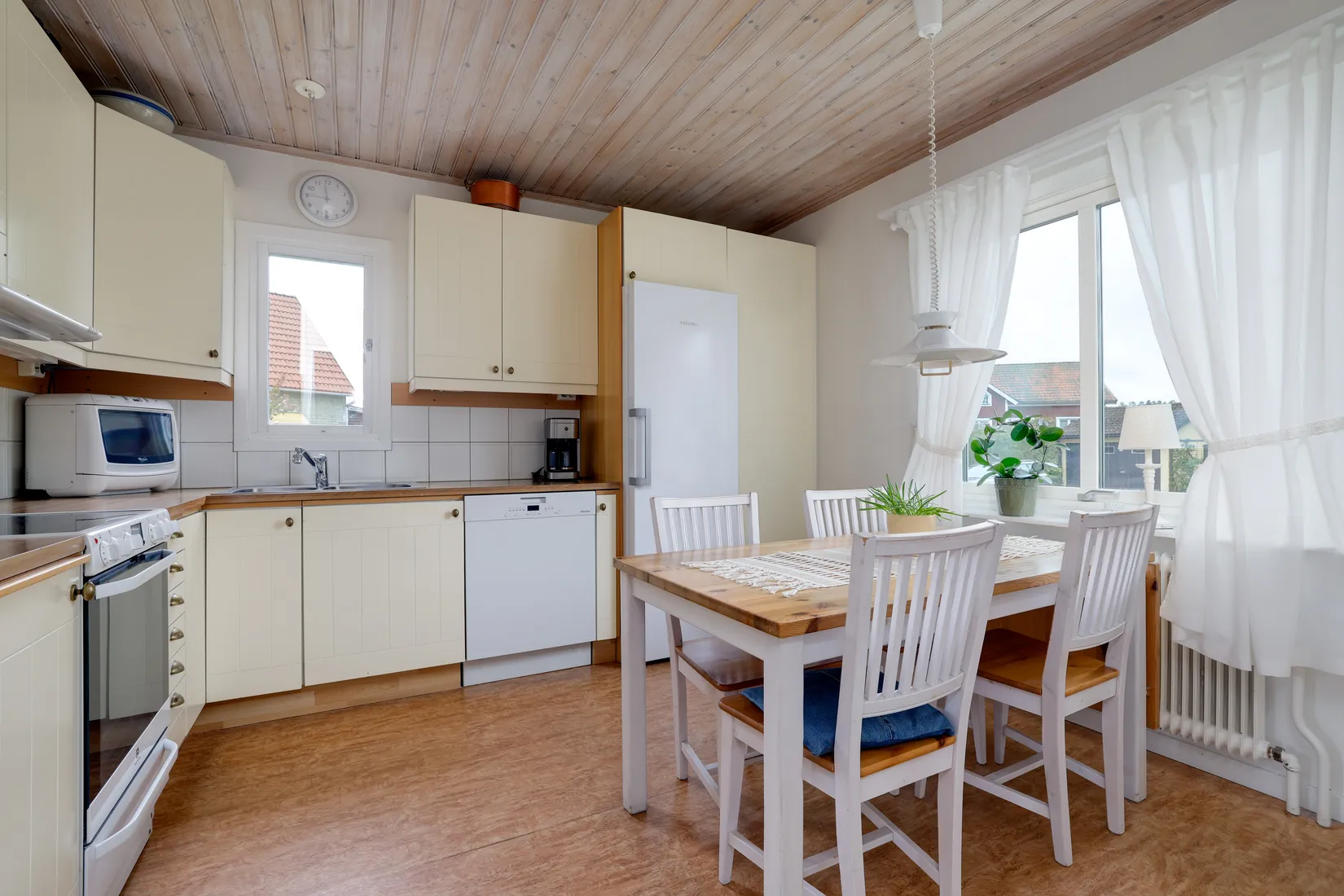 Villa, Stenfastagatan 11, Ringstorp, Örebro