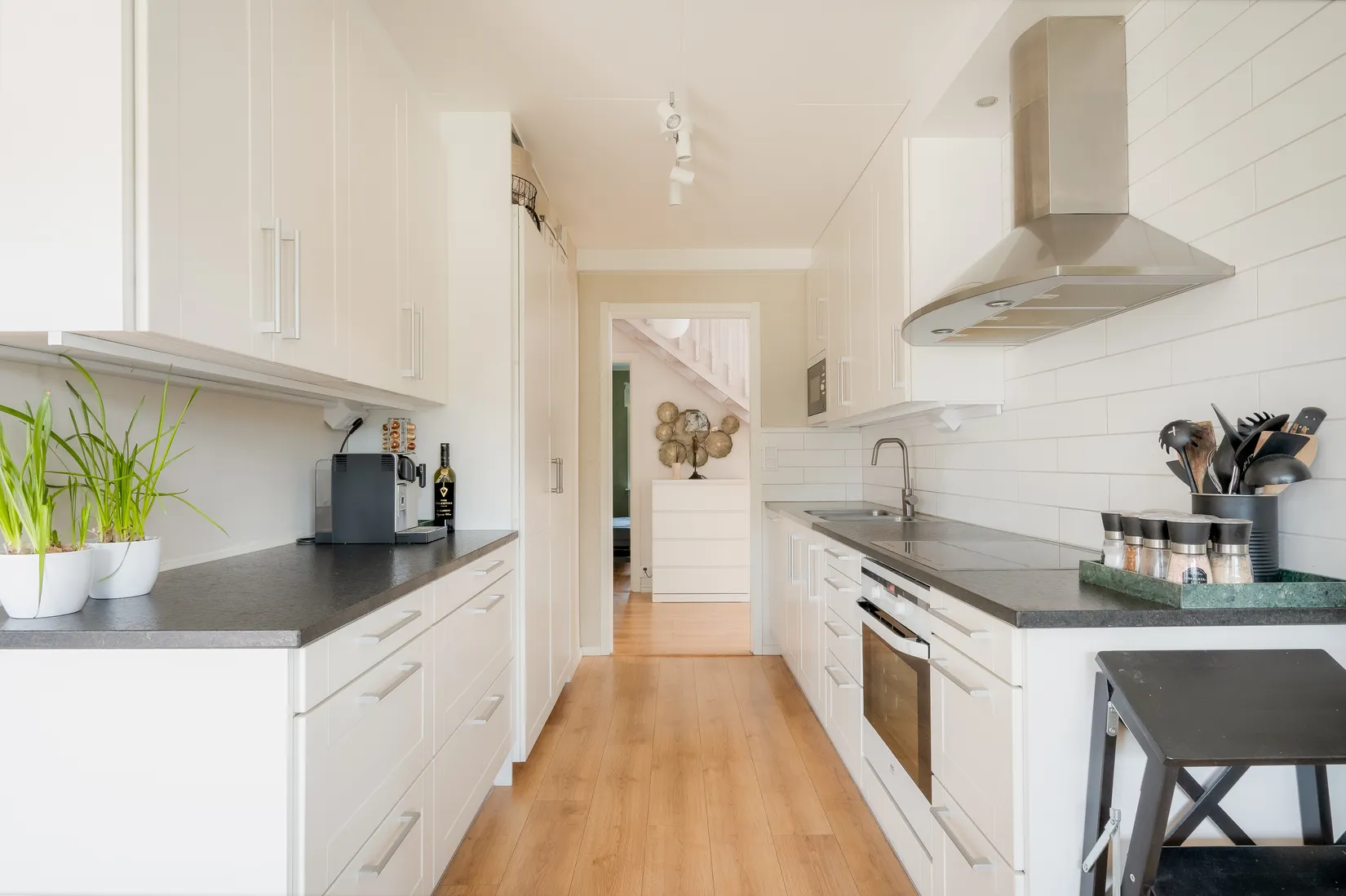 Villa, Radhus, Irisgången 14, Pettersberg, Nyköping