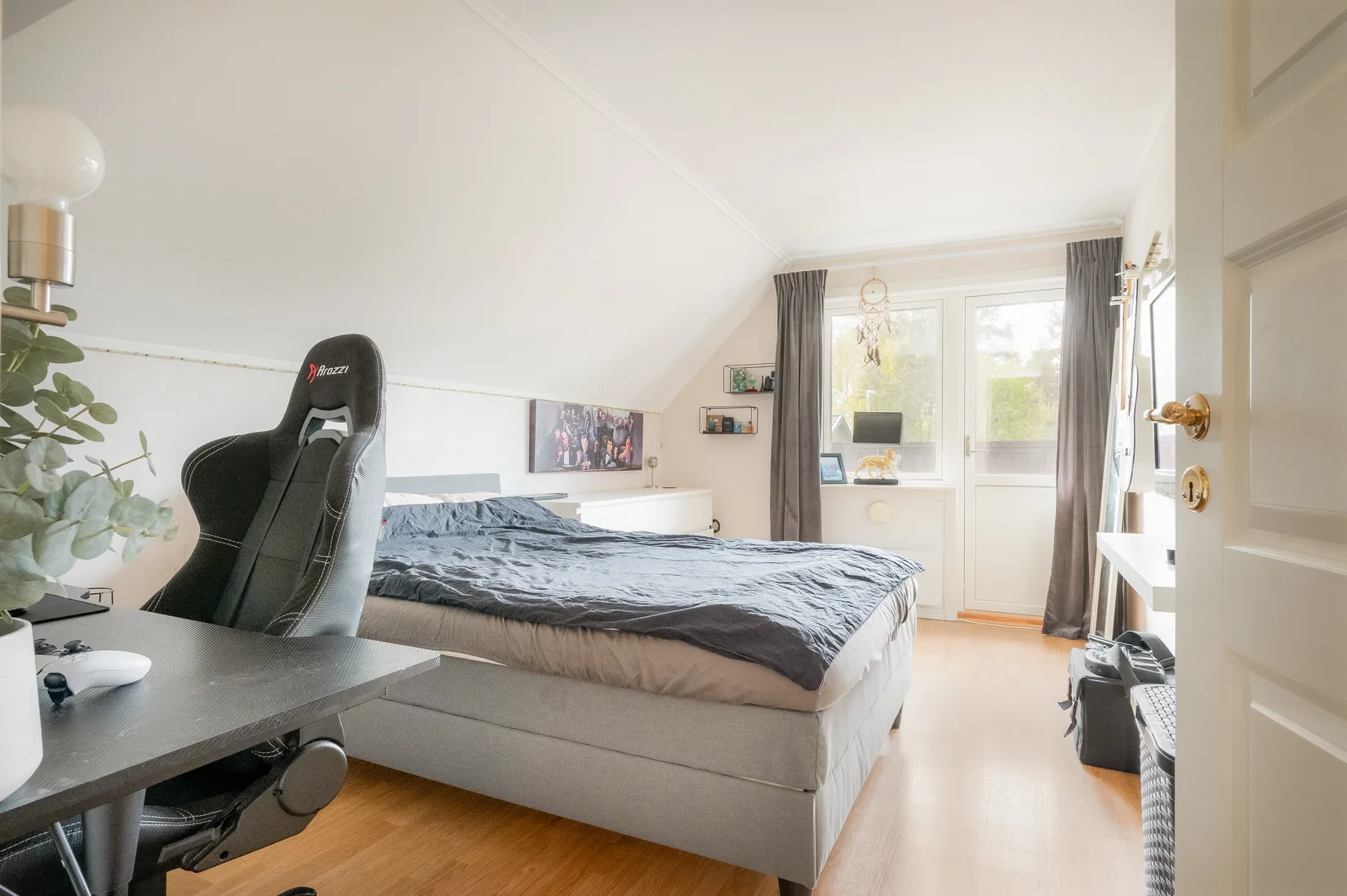 Villa, Radhus, Irisgången 14, Pettersberg, Nyköping