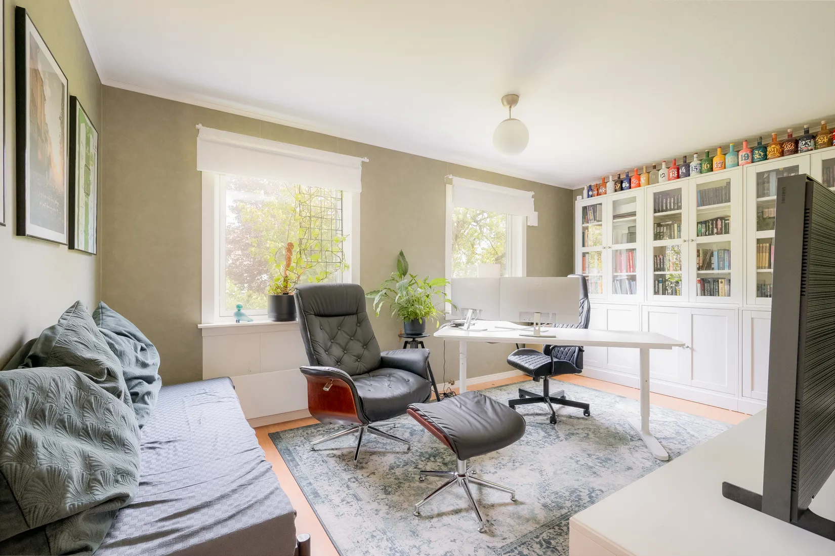 Villa, Radhus, Irisgången 14, Pettersberg, Nyköping