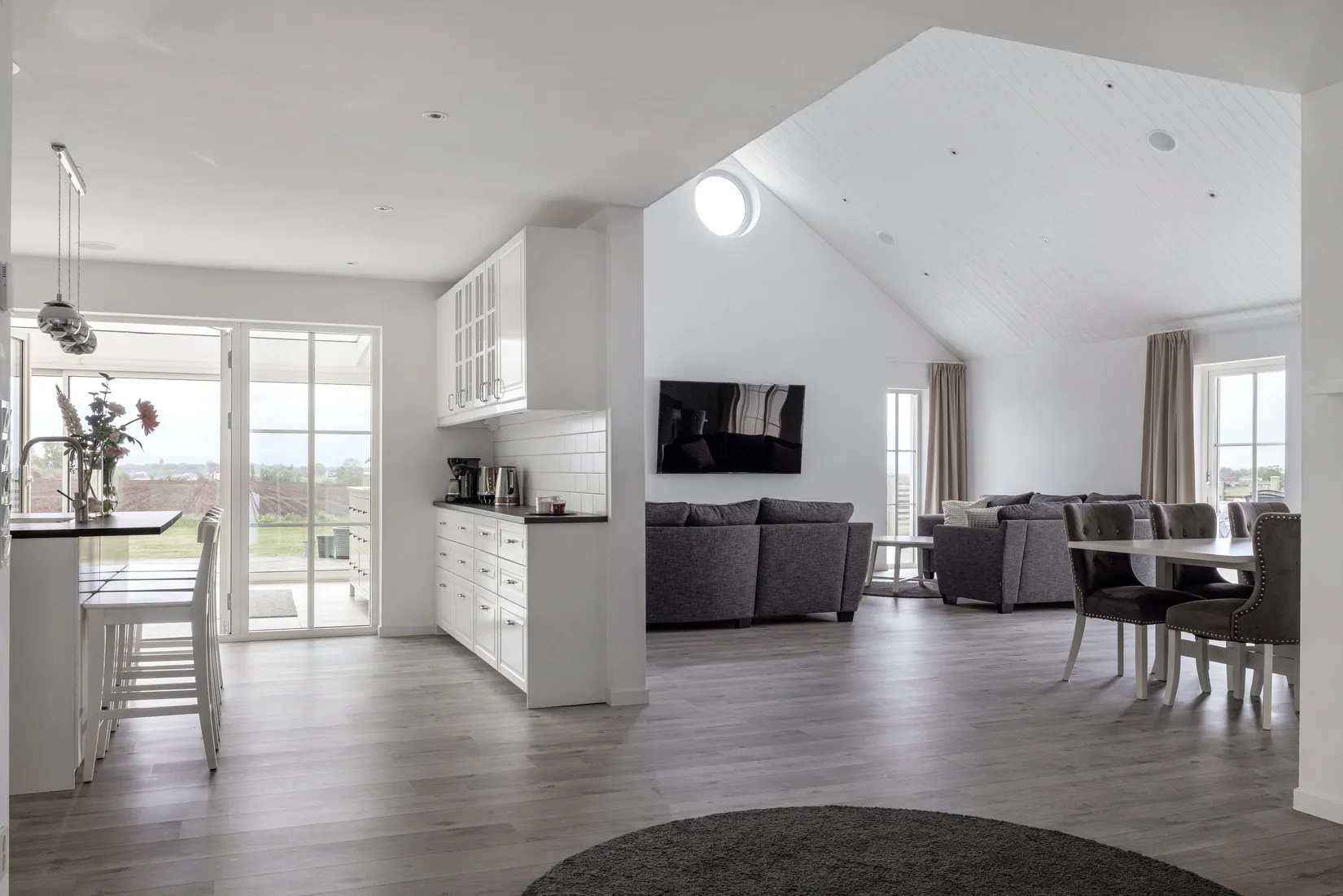 Villa, Lilla Tjärby Byavägen 5, Lilla Tjärby, Laholm