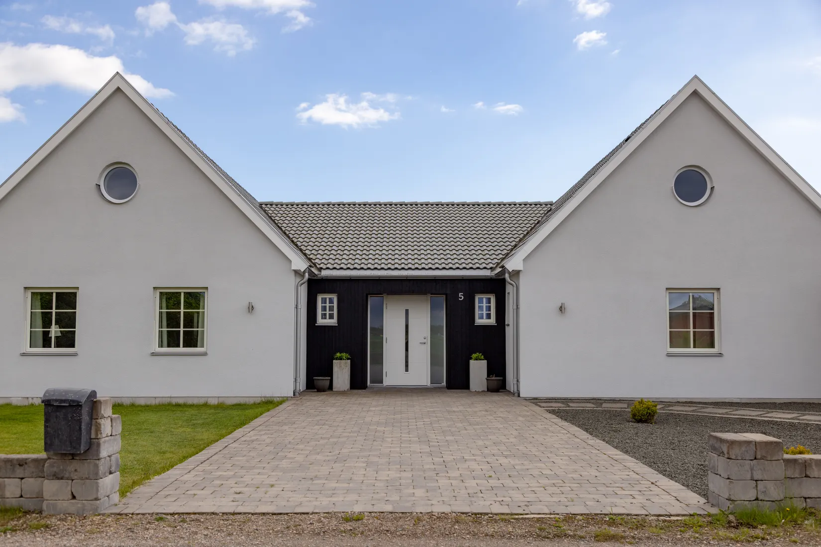 Villa, Lilla Tjärby Byavägen 5, Lilla Tjärby, Laholm