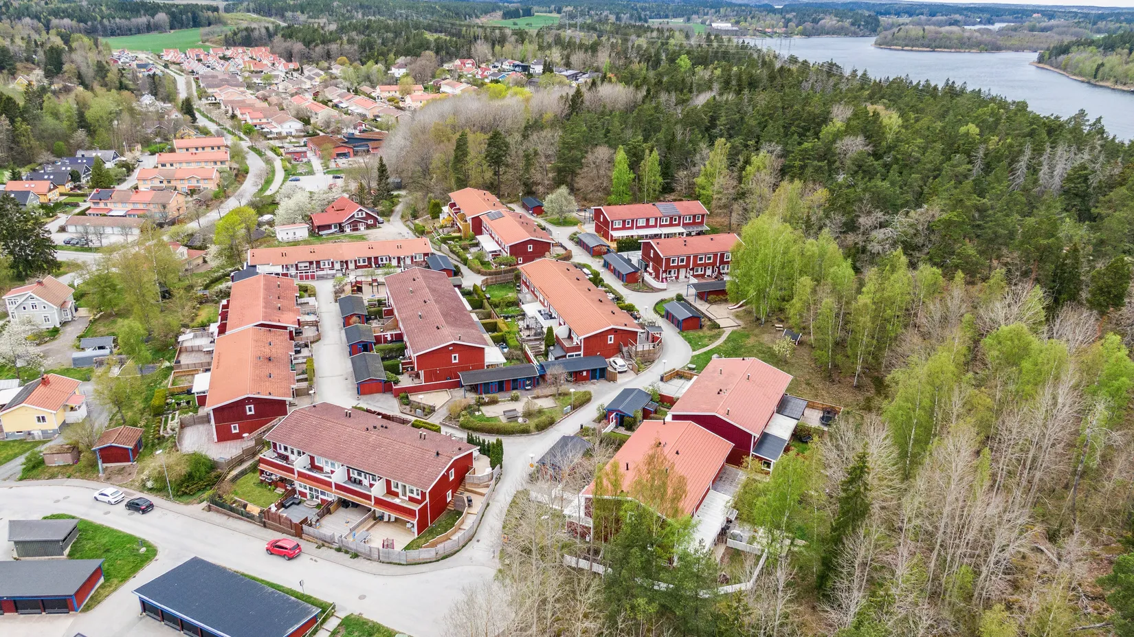 Villa, Radhus, Kottestigen 27, Vretarna / Tumba, Botkyrka