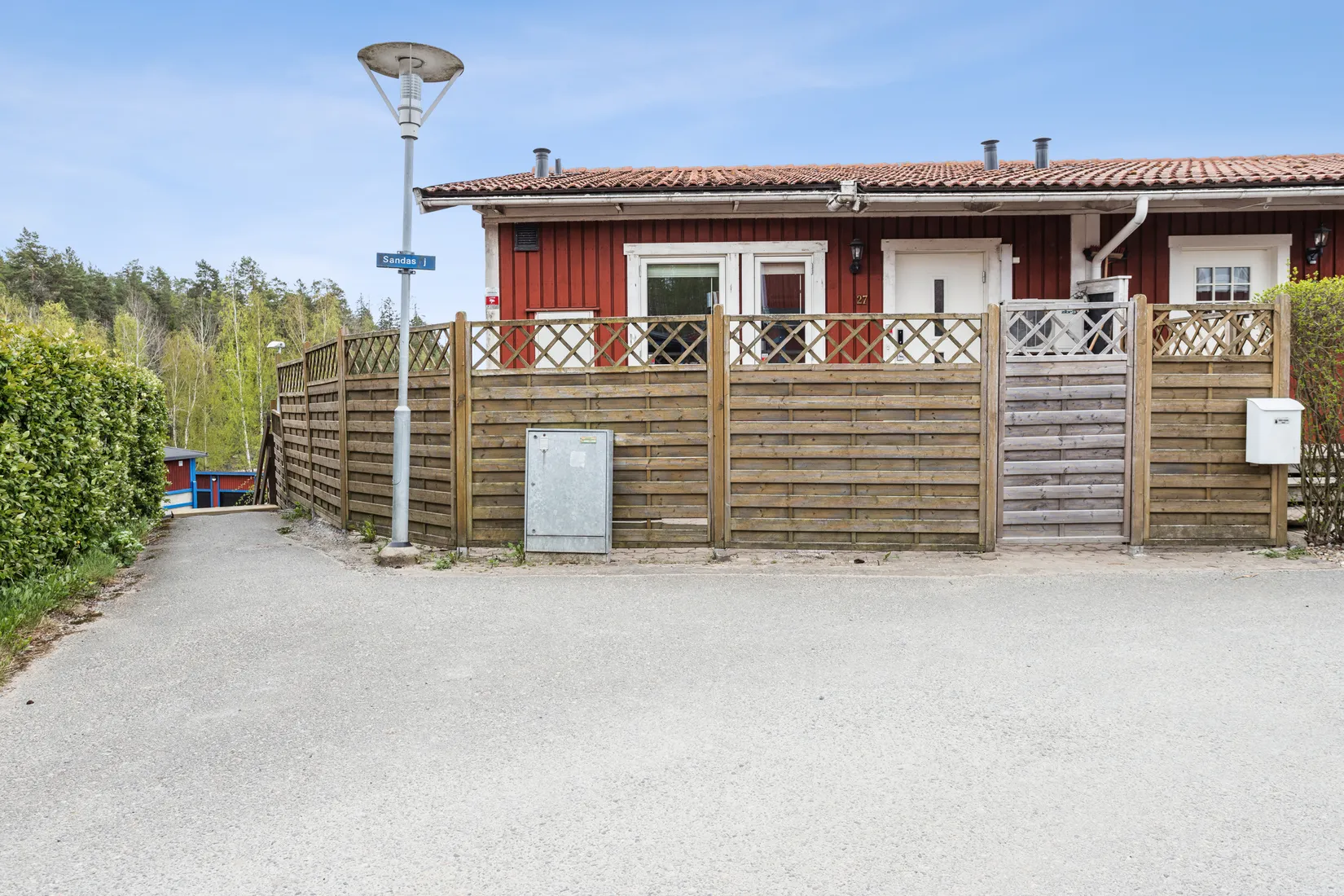 Villa, Radhus, Kottestigen 27, Vretarna / Tumba, Botkyrka