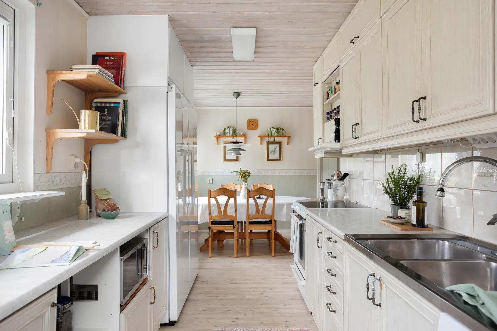 Villa, Klarbärsstigen 16, Kungsängen, Upplands-Bro