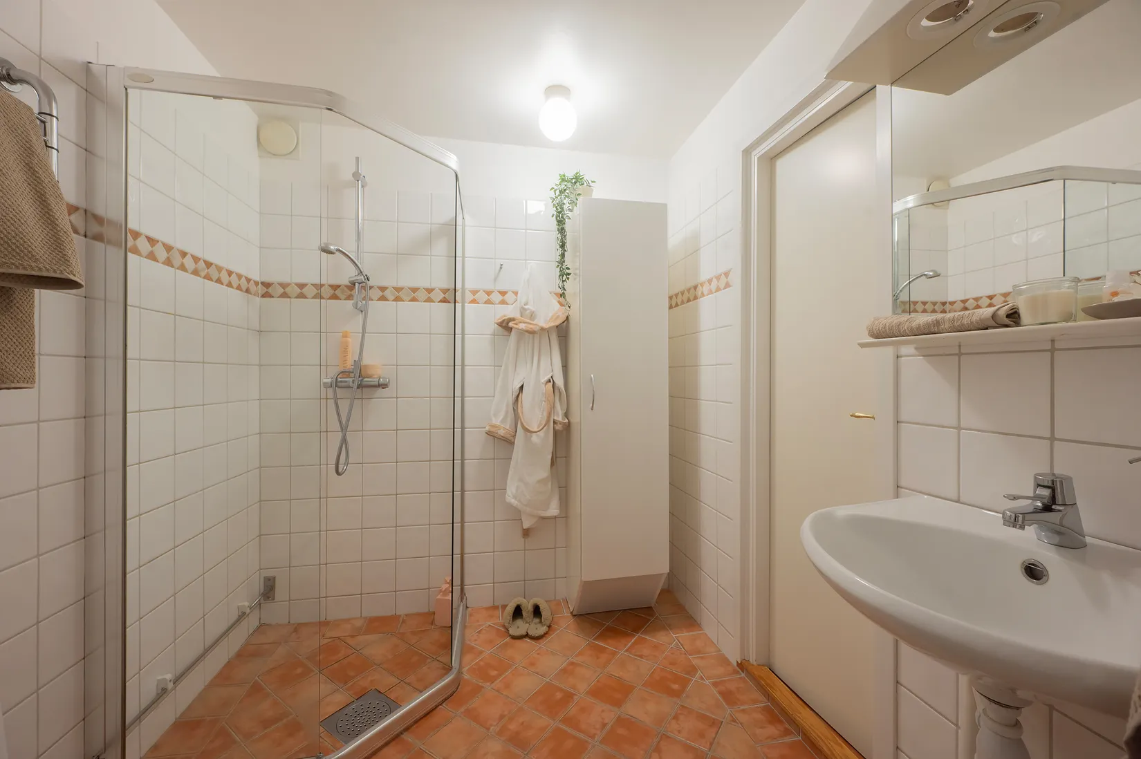 Villa, Tegstigen 1, Stuvsta - Centralt, Huddinge